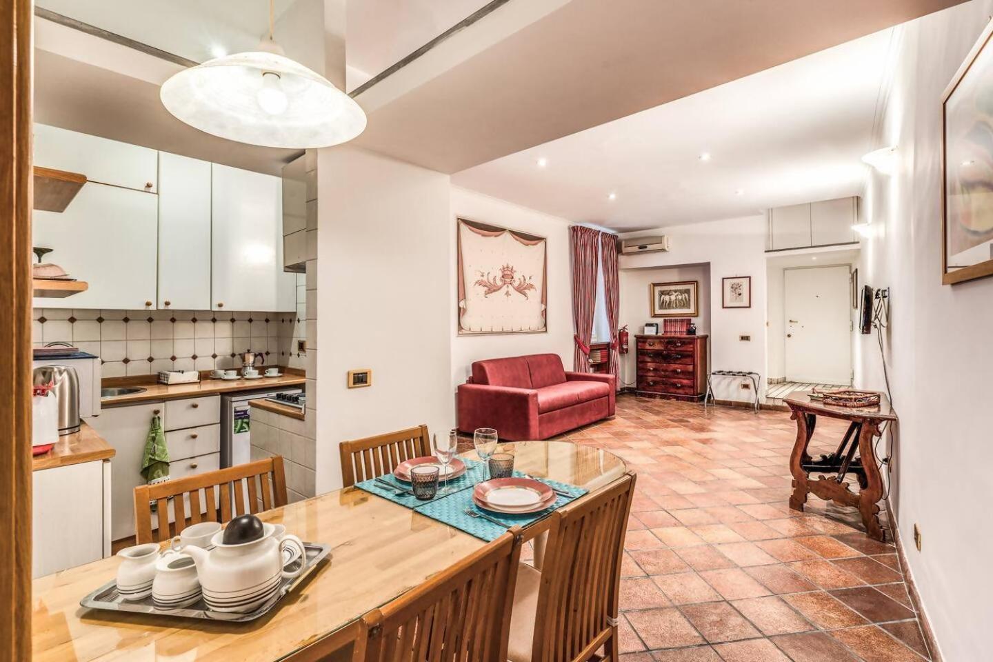 Apartmán Cozy Flat In Trevi Fountain Řím Exteriér fotografie