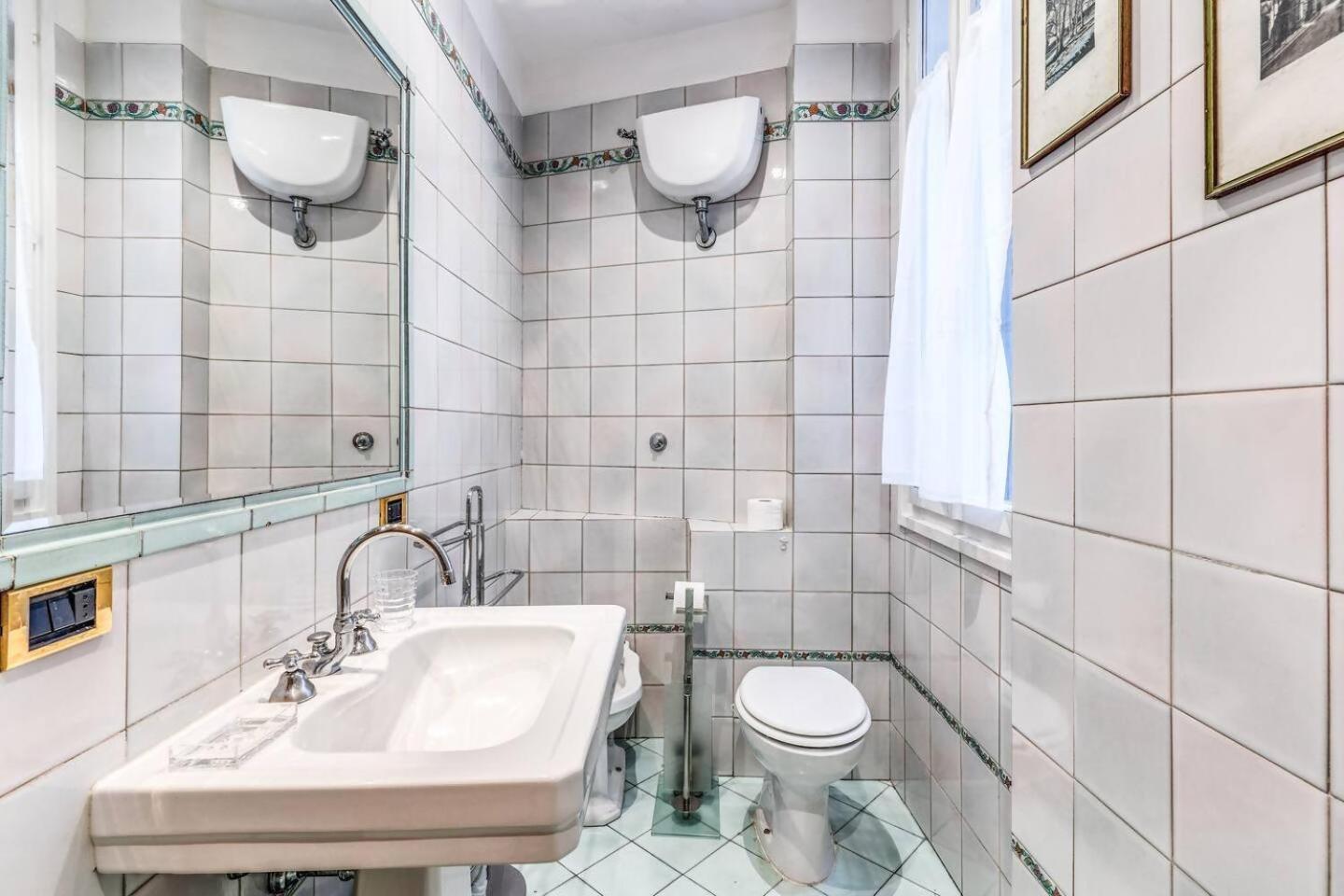 Apartmán Cozy Flat In Trevi Fountain Řím Exteriér fotografie
